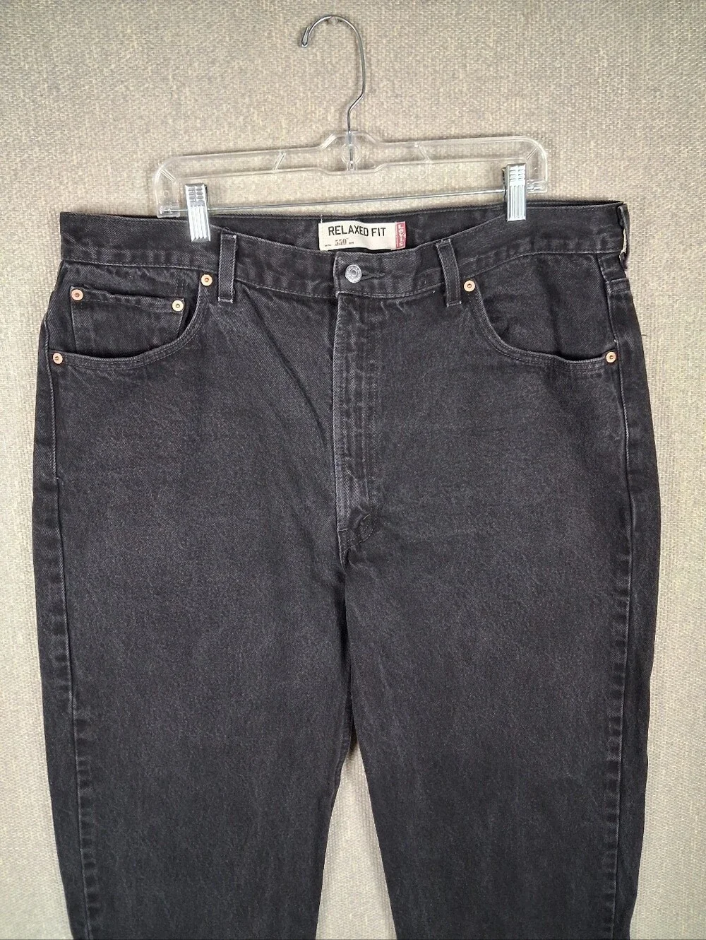 Levi's 550 Relaxed Fit Jeans Mens 42x30 Black Faded Denim Vintage 90's Grunge